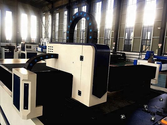 1500w Cypcut CNC Maszyna do cięcia laserem światłowodowym do blachy 1500x3000mm