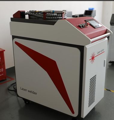 Ręczna spawarka laserowa IPG Lightweld 1500 1000W 2000W do stali nierdzewnej