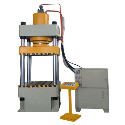 100Ton Prasy hydrauliczne Solne Bloki Tabletowe Produkcja Bydła Owce 11KW 600mm
