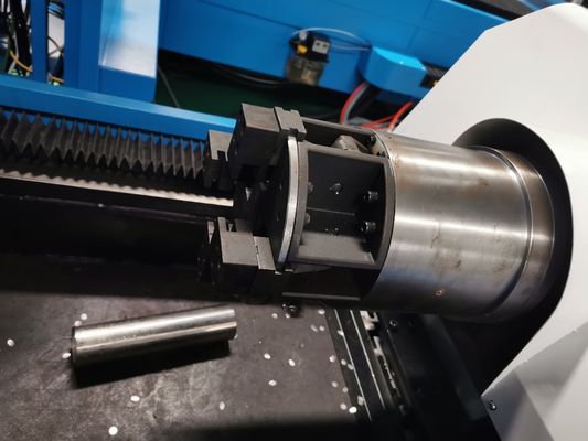 W pełni automatyczna maszyna do cięcia rur laserowych do rur ocynkowanych, rur aluminiowych